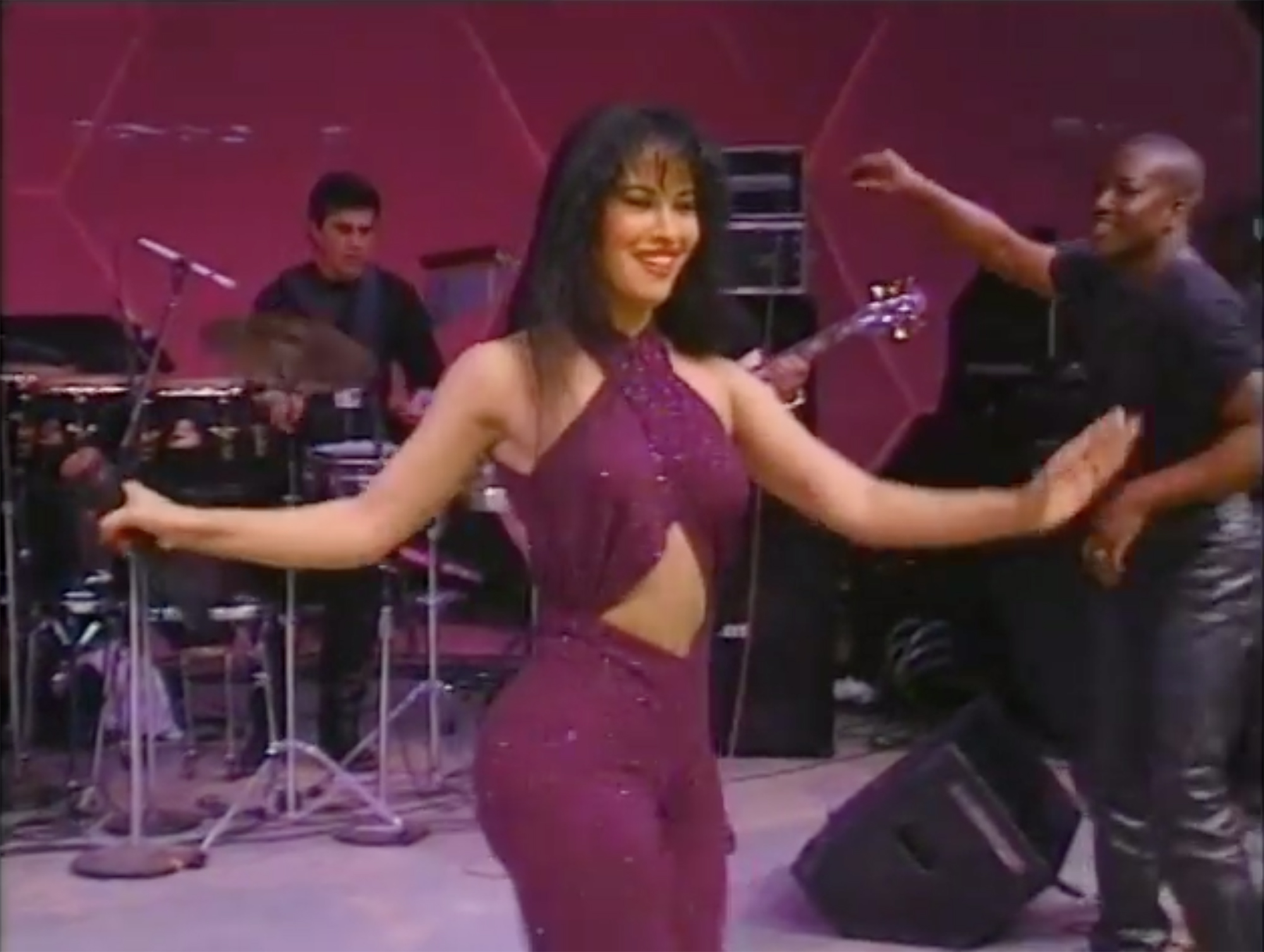 Selena performing <em>La Carcacha</em> during her final concert at the Houston Astrodome